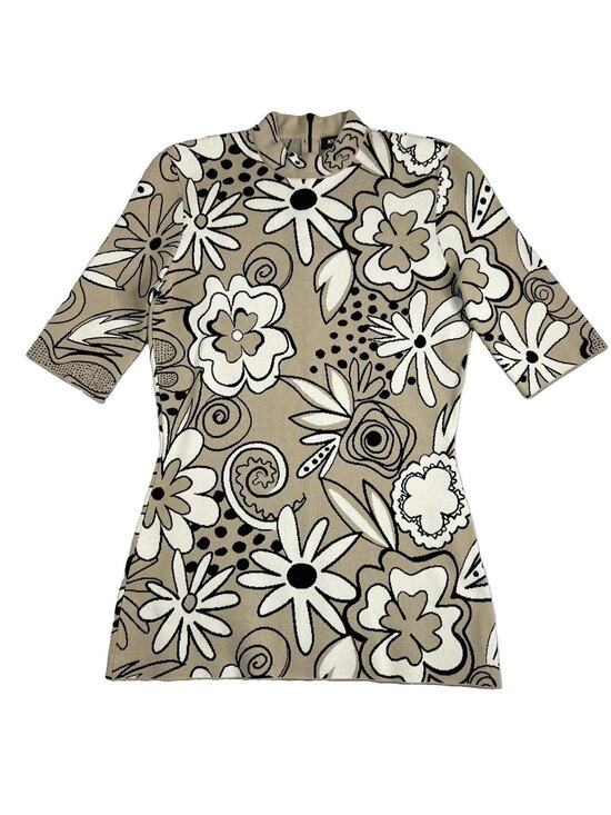 kwaidan editions Tops - Kwaidan Editions Beige Floral Jacquard Sweater Stretch Size 40